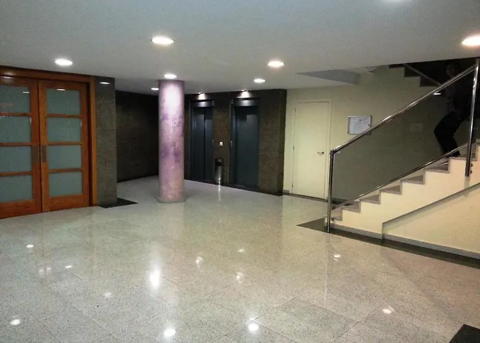 アパート Boadella-fenals *